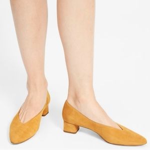 Everlane V Heel
